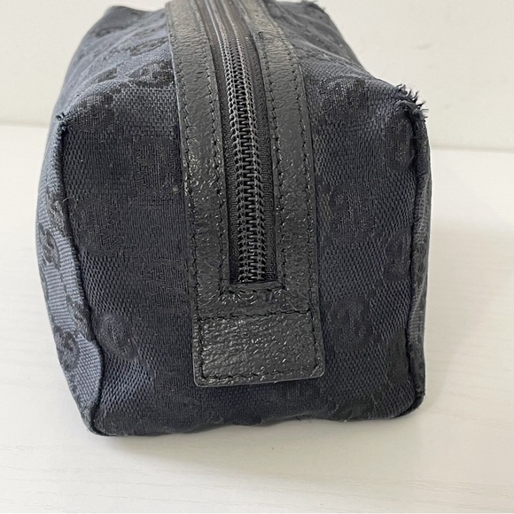 Gucci black monogram canvas and leather cosmetic zip pouch medium - Picture 3 of 13